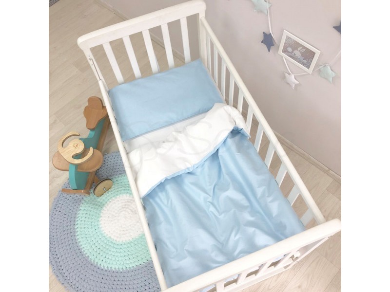 Змінний комплект постільної білизни в дитяче ліжечко блакитний Змінний комплект постільної білизни в дитяче ліжечко блакитний