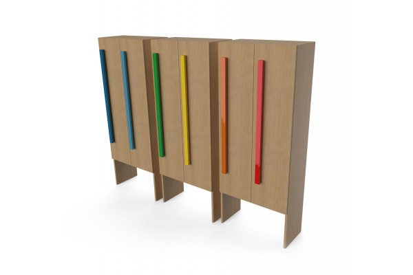 Garderobe mit Türen