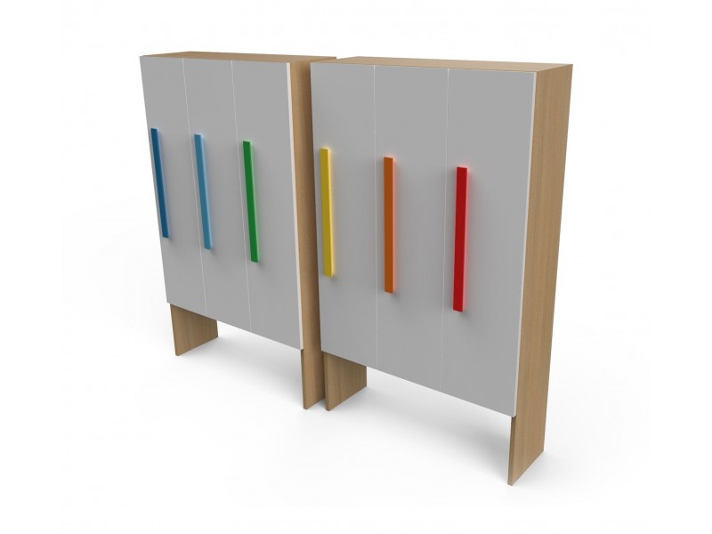 Garderobe mit Türen